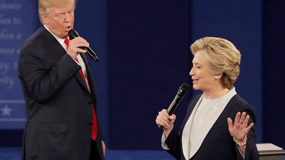 Dominerar. Donald Trump är kungen av memes och den här veckan blev det en duett med Hilary Clinton efter debatten.