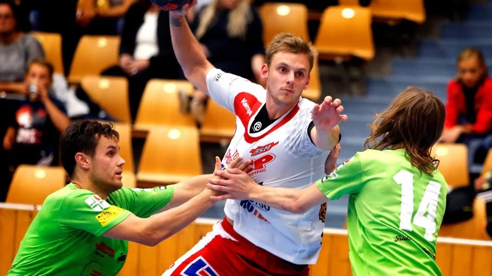 David Näsman blev bäste målskytt för RP mot Skånela med sina fem mål.