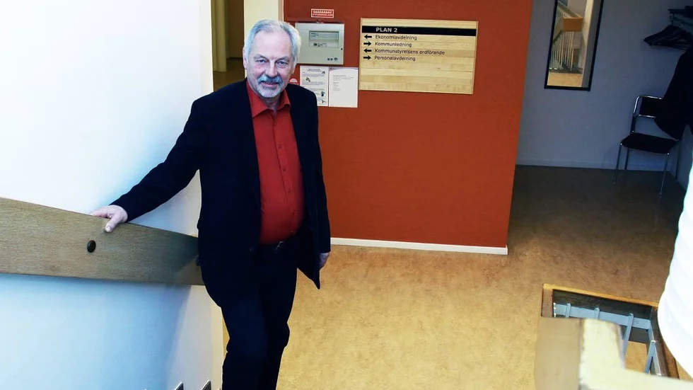 Välkomna. Hans Måhagen bjuder in till möte med ansvariga politiker och tjänstemän inom primärvården i Östergötland.