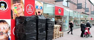 Leksaksbutik i centrum slår igen