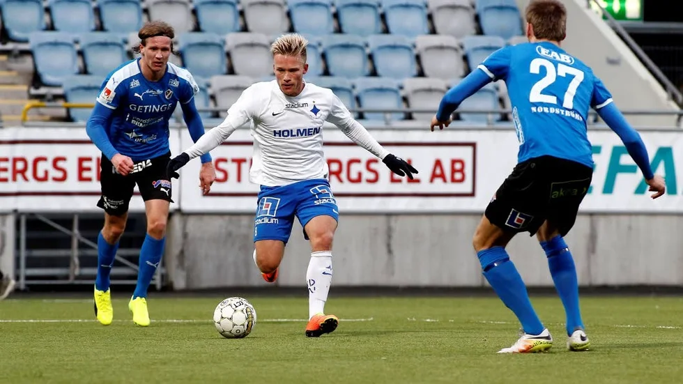På väg bort? Nicklas Bärkroth ska enligt NT-sporten källor vara på väg bort till en utländsk klubb som också kommer spela i Europa League.