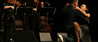 Sensuell dans till tangomusik i alla former