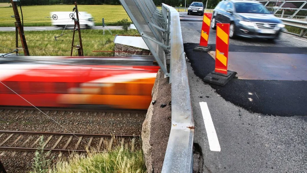 Linghem. Trafiksituationen på orten har varit en segdragen fråga. Elias Aguirre förklarar hur kommunen resonerade inför beslutet om ny vägdragning.