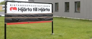 Fult att ge parkeringsböter utanför Hjärta till hjärta på Tornby