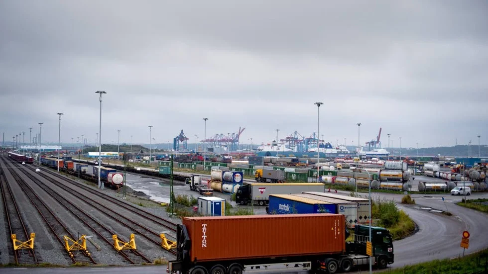 Göteborgs hamn. Konflikten är viktig för svenska arbetare.