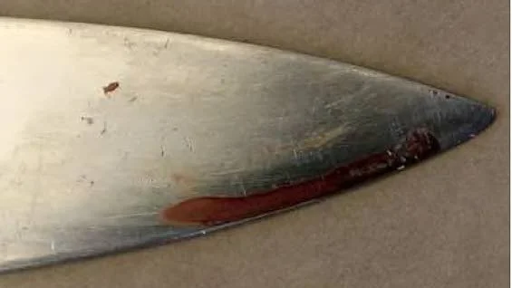 57-åringen utdelade ett knivhugg med denna kniv.