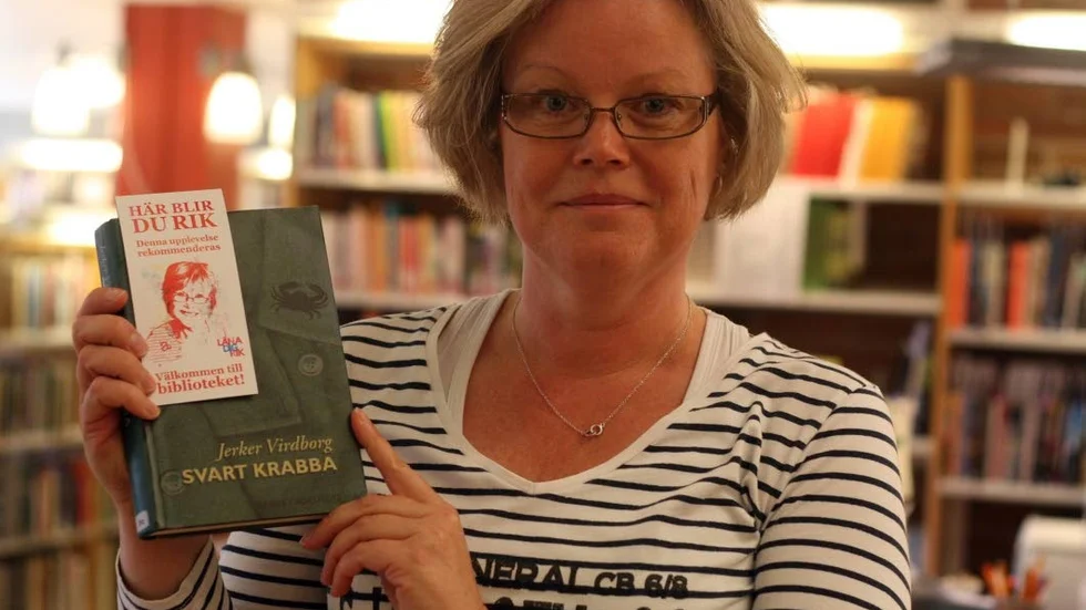 Annika Brantemo, 1:e bibliotekarie på Vimmerby bibliotek, är glad över stödet från Kulturrådet.