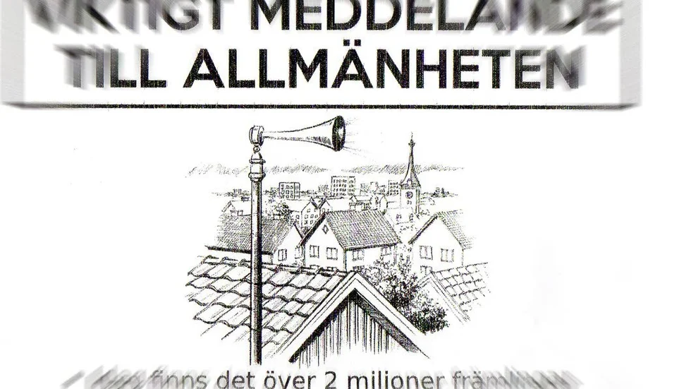 Det var den här sortens flygblad som spreds i ett bostadsområde i Motala under lördagskvällen.