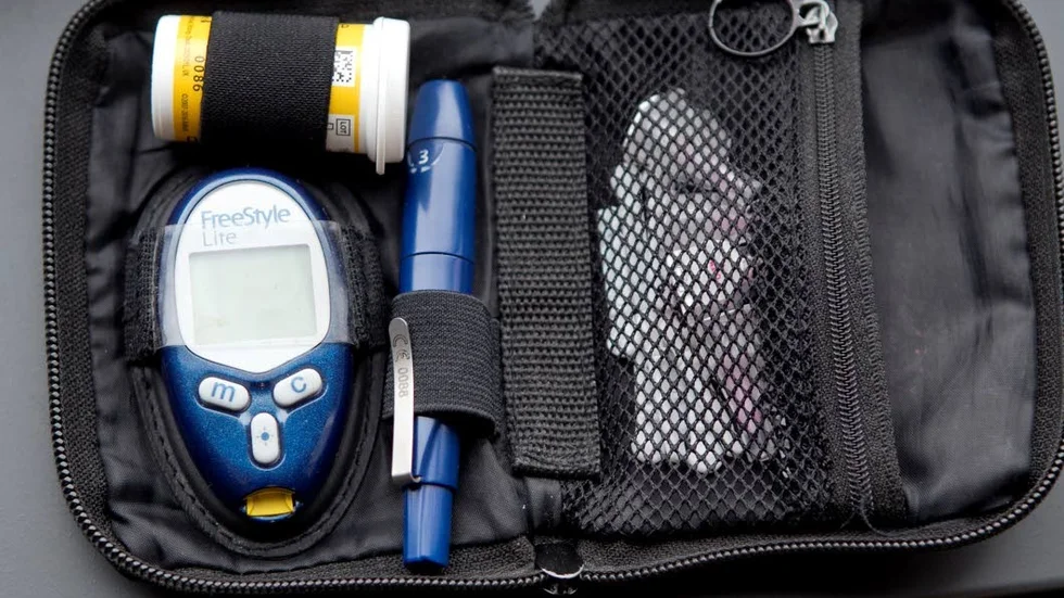 Vården måste prioritera kraftigt i beslutet om vilket hjälpmedel en diabetiker kan få.