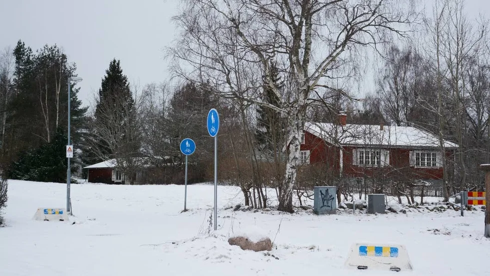 Kommunen köpte den här fastigheten i Vendledal för att tillsammans med annan kommunal mark explotera med nya bostadstomter. Det sker mot grannarnas vilja. Gör om, gör rätt, menar insändarskribenten.