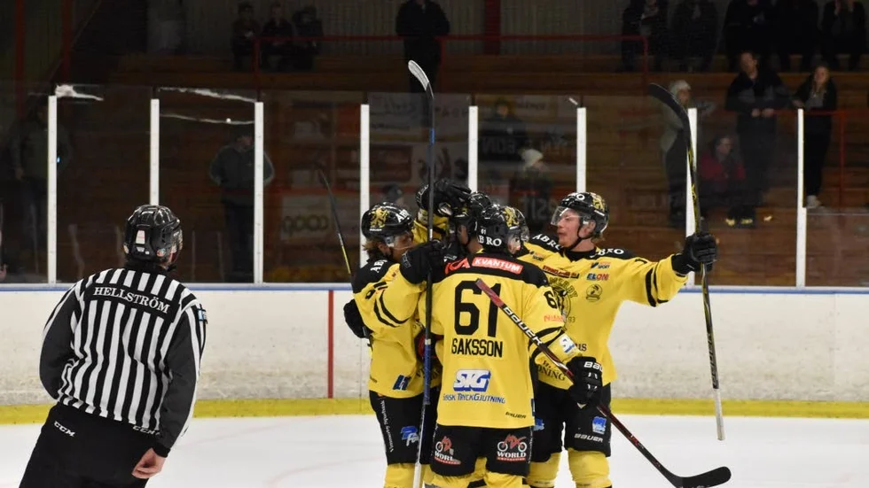 Vimmerby tog en klar seger mot Enköping.