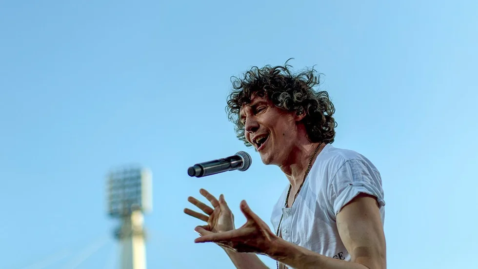 Rekord på rekord. Håkan Hellström är landets största artist. Snart kommer han till Linköping. Foto: Scanpix/TT