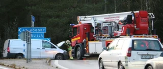 Krockade bil i sidan i 90 kilometer i timmen