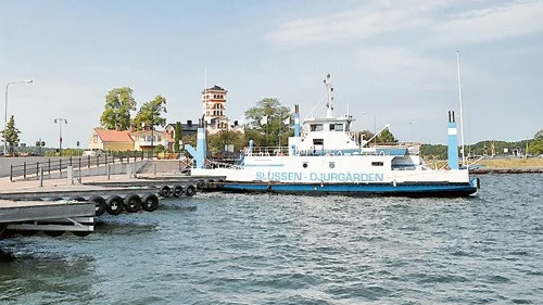 Gröna Lunds-färjan är en av skärgårdsbåtarna som har drabbats av vandalisering.