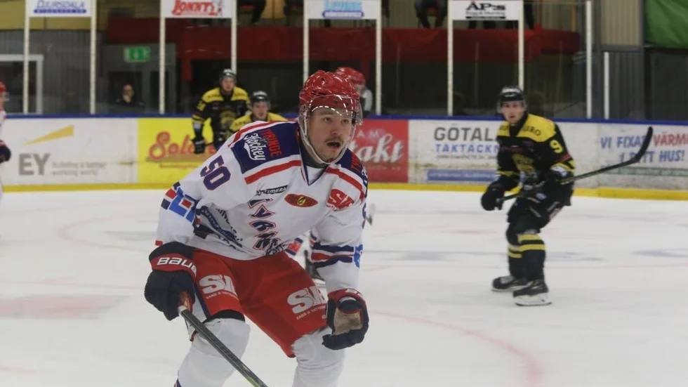 VH-fostrade Tobias Fridh var tillbaka i Vimmerby ishall, som spelare i Tyringe.