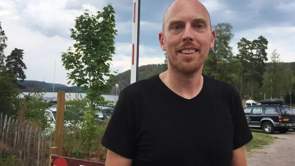 Gooitzen Elzinga och flickvännen Jildou Schotanus har tagit över Pinnarp camping efter Annika och Dennis Seegers som köpte campingen sommaren 2012.