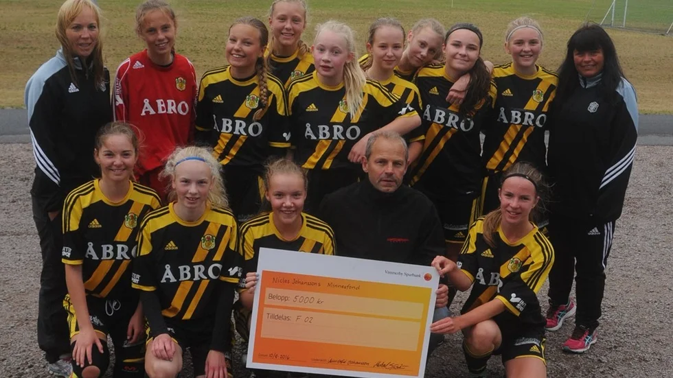 VIF F02 fick checken av Michael Sjöström.