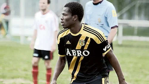 Vimmerby IF:s Fatawu Safiu har haft en svår första tid i Vimmerby IF. Offensive mittfältaren vill ha mer speltid i höst, men öppnar också för ett klubbyte. Foto: Magnus Strömsten