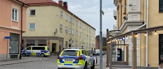Polisinsats i Gamla staden – två brottsmisstänkta