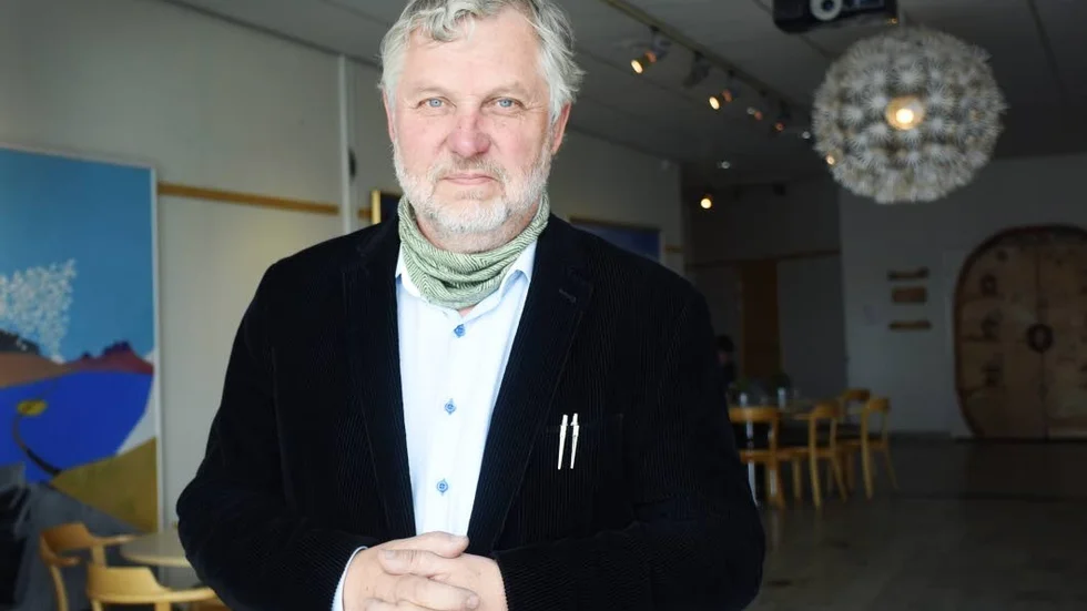 Får man några av byggföretagen att vara med och att bidra på olika sätt ökar möjligheterna att det faktiskt blir fler som är med och bygger sedan, säger Peter Eriksson, bostads- och digitaliseringsminister.