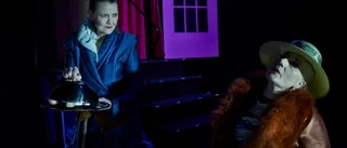 Som att kliva in i en Hitchcock-film ■ "Lotta Telje och Ann Petrén lyser i rollerna som åldrande stjärnskådisar"