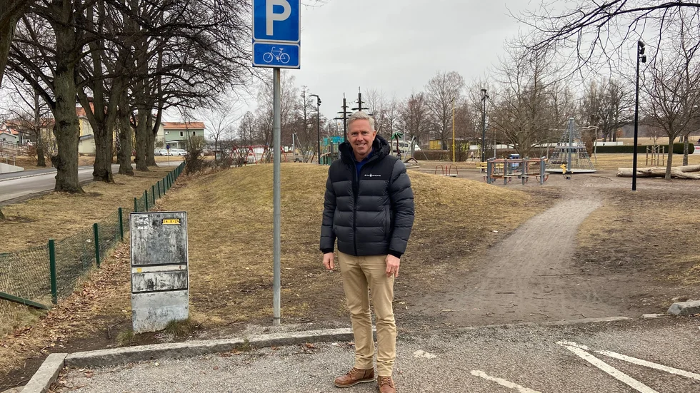 Anders Ekman, stadsmiljö- och servicechef på kommunen, berättar att foodtruck-säsongen på Visholmen startar i april, om nu någon känner sig manad så tidigt.