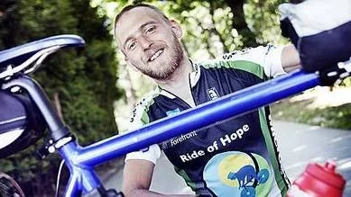 Göran Heldesten tycker att det varit kul att cykla den 125 mil långa sträckan.