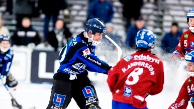 Andreas Eskhult vill spela fler helgmatcher på hemmaplan.