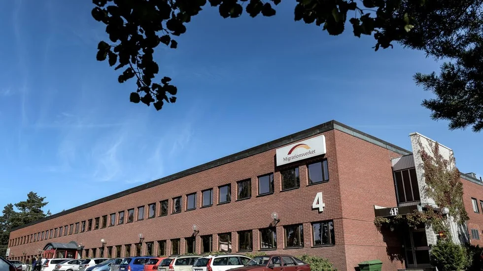 Hur länge kan Migrationsverket låta en ensamkommande ungdom vara inlåst på förvaret i Märsta, skriver Marianne Carlbom.