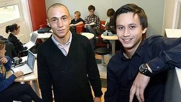 Mustafa Abdo och Kim Bao är nöjda med samarbetet på Rosendalsskolan.