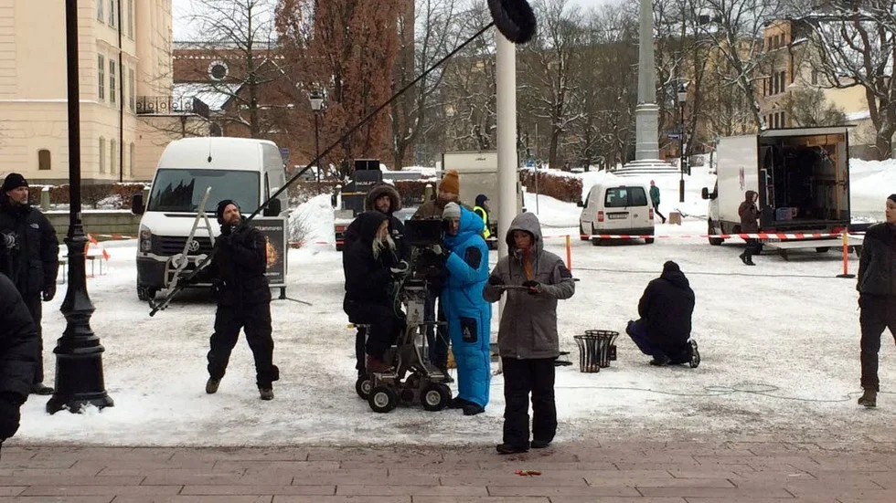 Så här såg det ut utanför Domkyrkan på måndagen.