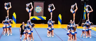 Cheerleading drar fulla hus