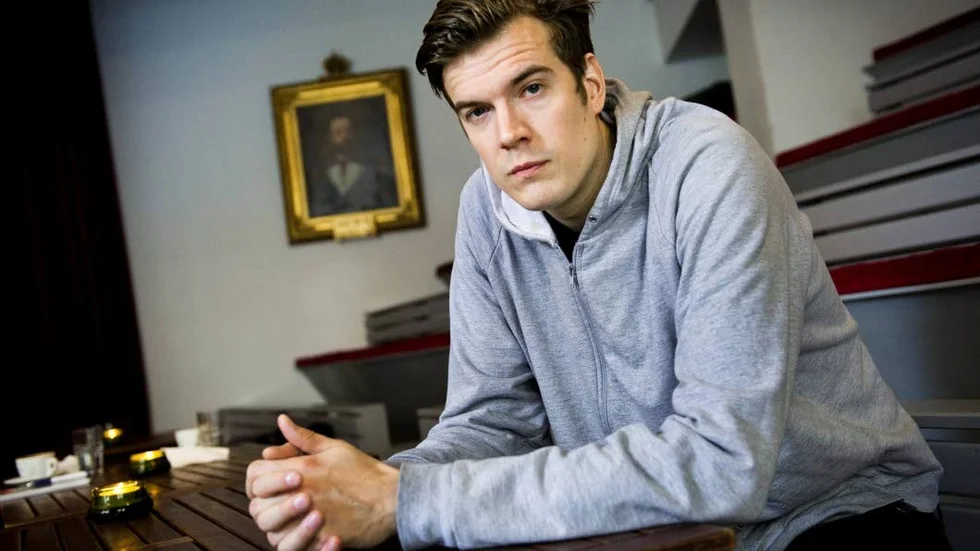 Gunnar Ardelius lämnar posten som ordförande för att satsa på sitt eget skrivande. Senare i vår kommer hans nya roman "Tjuren från Solna" och nyligen debuterade han som kritiker i tidningen Expressen.