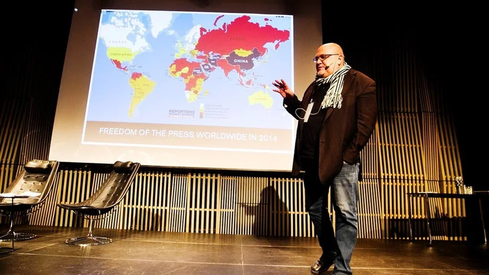Urban Löfqvist från Reportrar utan gränser visade upp pressfrihetskartan.