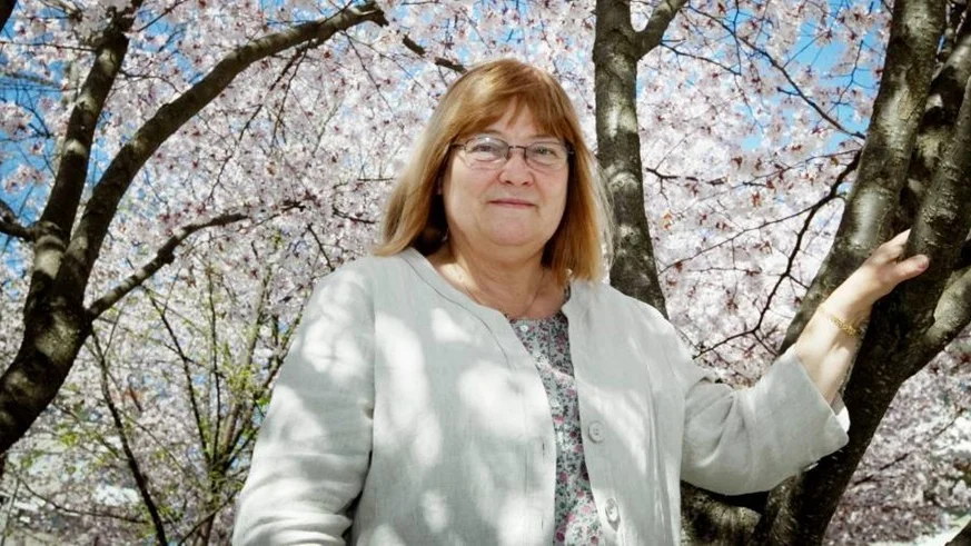 Iris Denstedt-Stigzelius fyller 65 år.