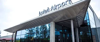 De nekas alkoholtillstånd på flygplatsen
