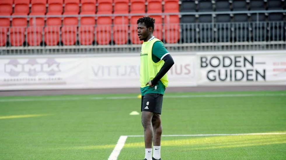 Nyförvärvet Mamadou Kouyaté hann bara göra några träningar med laget innan han åkte på en skada.