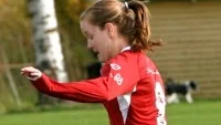 Jennifer Nobis lämnar Danmark men ersätts - av nya amerikanskor.