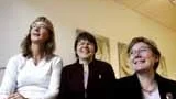Fr v sjuksköterskorna Annilla Edeholm, Maria Lundström och Carina Lundin.