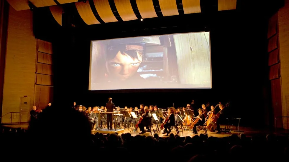 Den animerade filmen Peter och Vargen fick ett levande soundtrack i De Geerhallen.
Foto: Niclas Sandberg