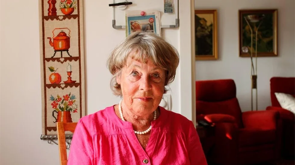 Inger Frisk lever med diagnosen KOL, hennes lungor har en kapacitet på mellan 30 och 40 procent. Men hon är ute så mycket hon kan och undviker inga svårigheter, allt får ta den tid det tar.