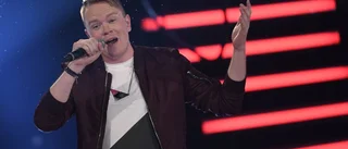 Jesper sjunger vidare i Idol