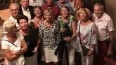 Eva och Petter Andersson underhöll på kvällarna med allsång och musikquiz.