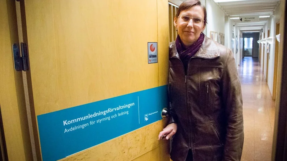 Helena Stenberg tycker det är naturligt att ordförandberedningens samtal inte är offentliga handlingar. ”I arbetsmaterialet finns företagsnamn och annat som kan vara känsligt”, säger kommunalrådet.