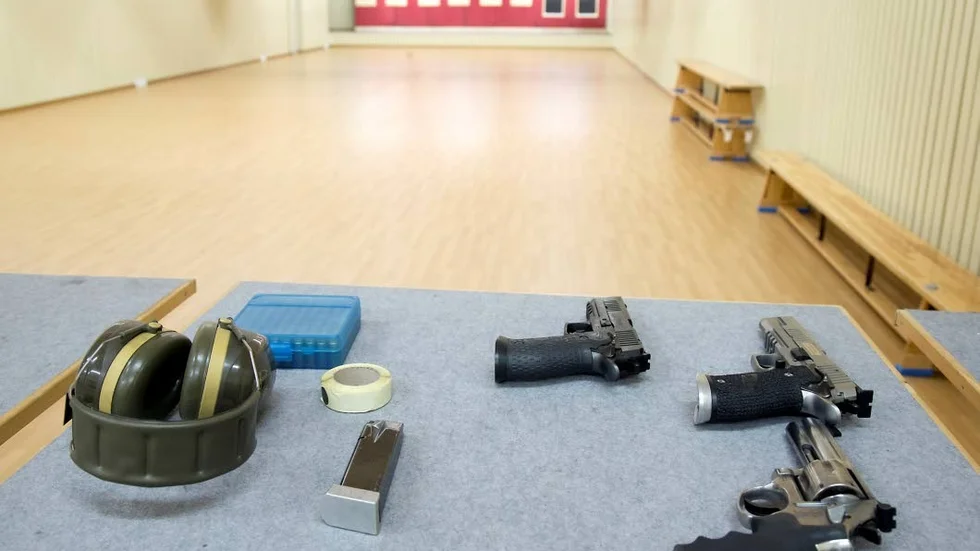Bly. Pitholmsskolans B-hall får inte användas som kombihall. Nu har kultur-, park- och fritid beslut att skolan ska bort. (Arkivbild)