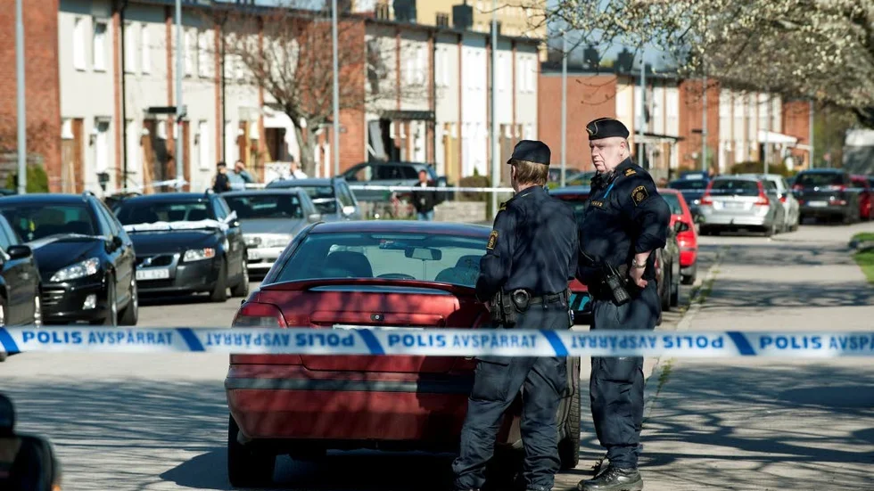 Kritik. Polisen polisanmälde sig själva efter at ha fått kritik för sitt arbete i att förhindra dubbelmordet i Hageby.