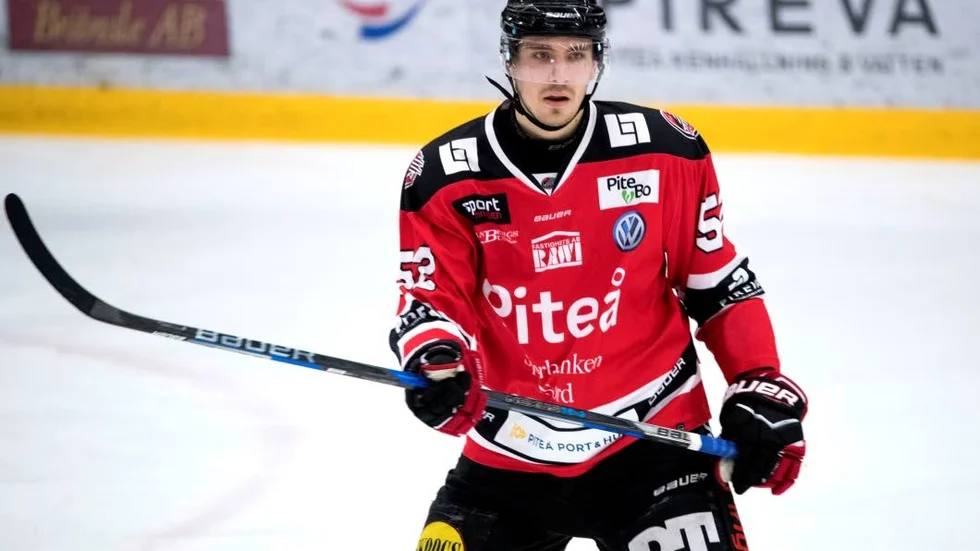 Nu är August Tornberg defintivt klart för spel i Björklöven. (Arkivbild)