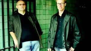 Anders Roslund och Börge Hellström, skriver i par.
FOTO: FREDRIK HJERLING