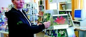 Våryra på biblioteket - säljer ut både skivor och böcker