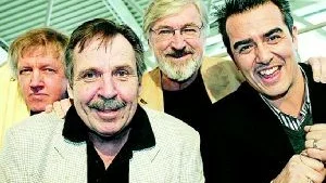 Svante Grundberg, Janne "Loffe" Carlsson, Magnus Härenstam och Rafael Edholm ska alla ge sig ut på Göta kanal i den dyra uppföljaren till kultfilmen från 1981.          Foto: Mark Earthy/                        Scanpix